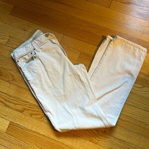 White GAP 1969 straight 32x32 jeans